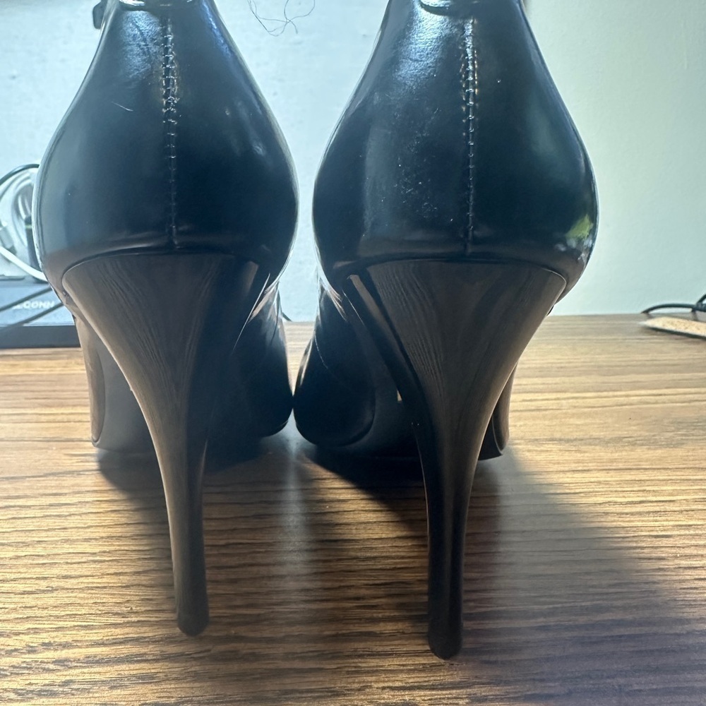 EUC Jorge Bischoff Black Patent Leather Stilletto Heels US size 6 - Picture 3 of 11